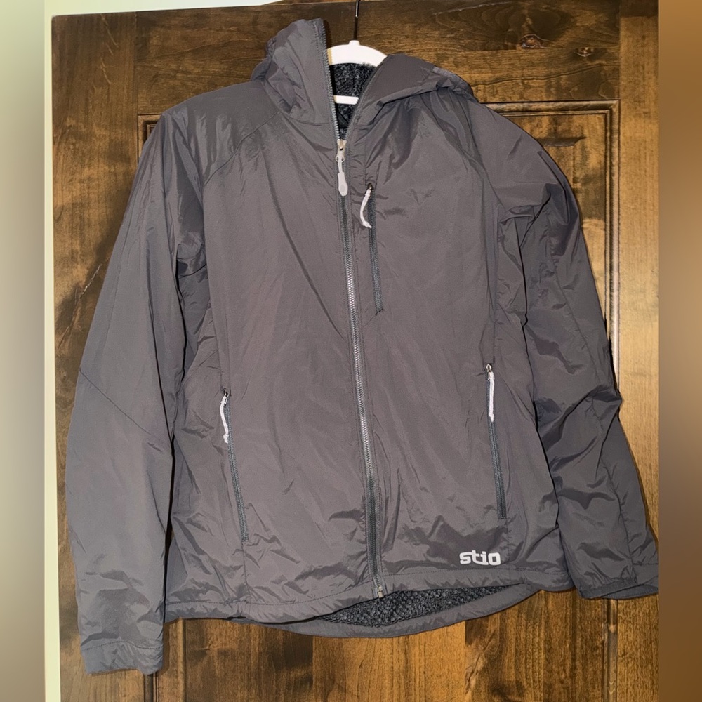 Stio - Dawner Hooded Insulated Jacket - Women's